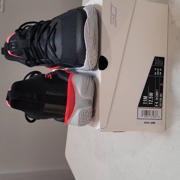 Under Armour Curry 7 Beta Red - Picture 3 of 3